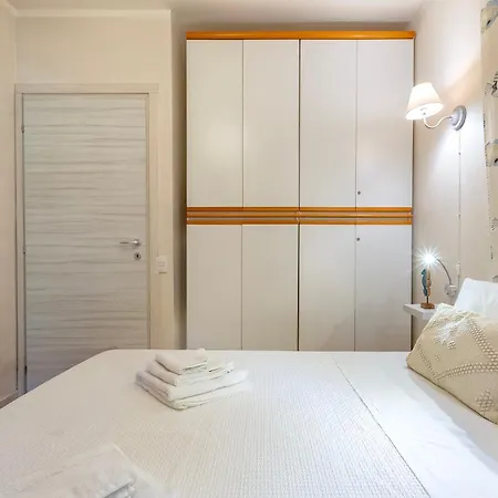 Apartman La Conchiglia Di 2 *